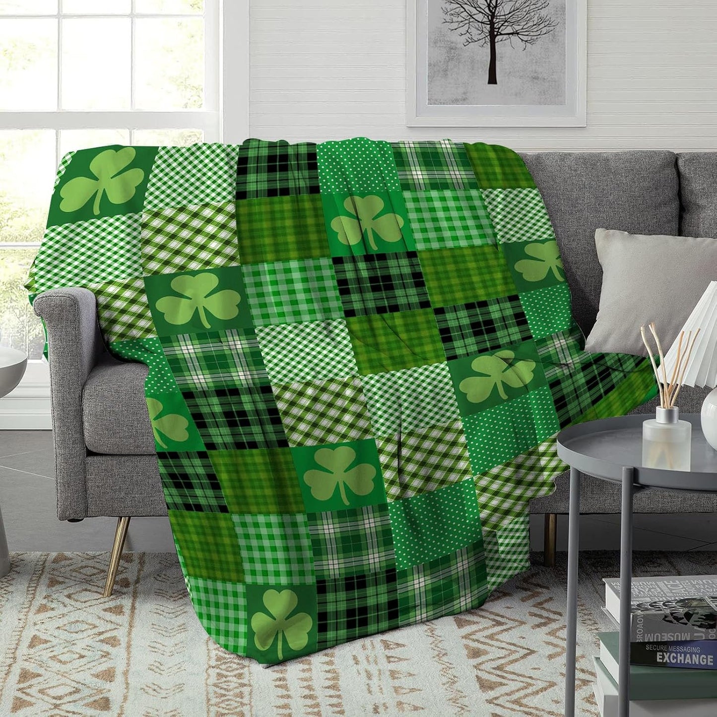 St Patricks Day Blanket Flannel Throw Blankets for Kids for Women Super Soft Fleece Throw Blanket St.Patrick's Day Gift Decorations Blanket for Bed, Sofa, Couch, Travel Blankets 40"x30"