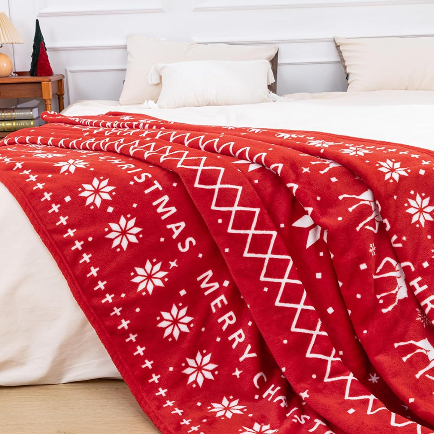 Fleece Throw Blanket Super Soft Cozy Bed Throws 60" x 80", Lightweight Fuzzy Comfy Textured Flannel Blanket Warm Plush Christmas Decor Throw Blankets for Couch, Sofa, Bed