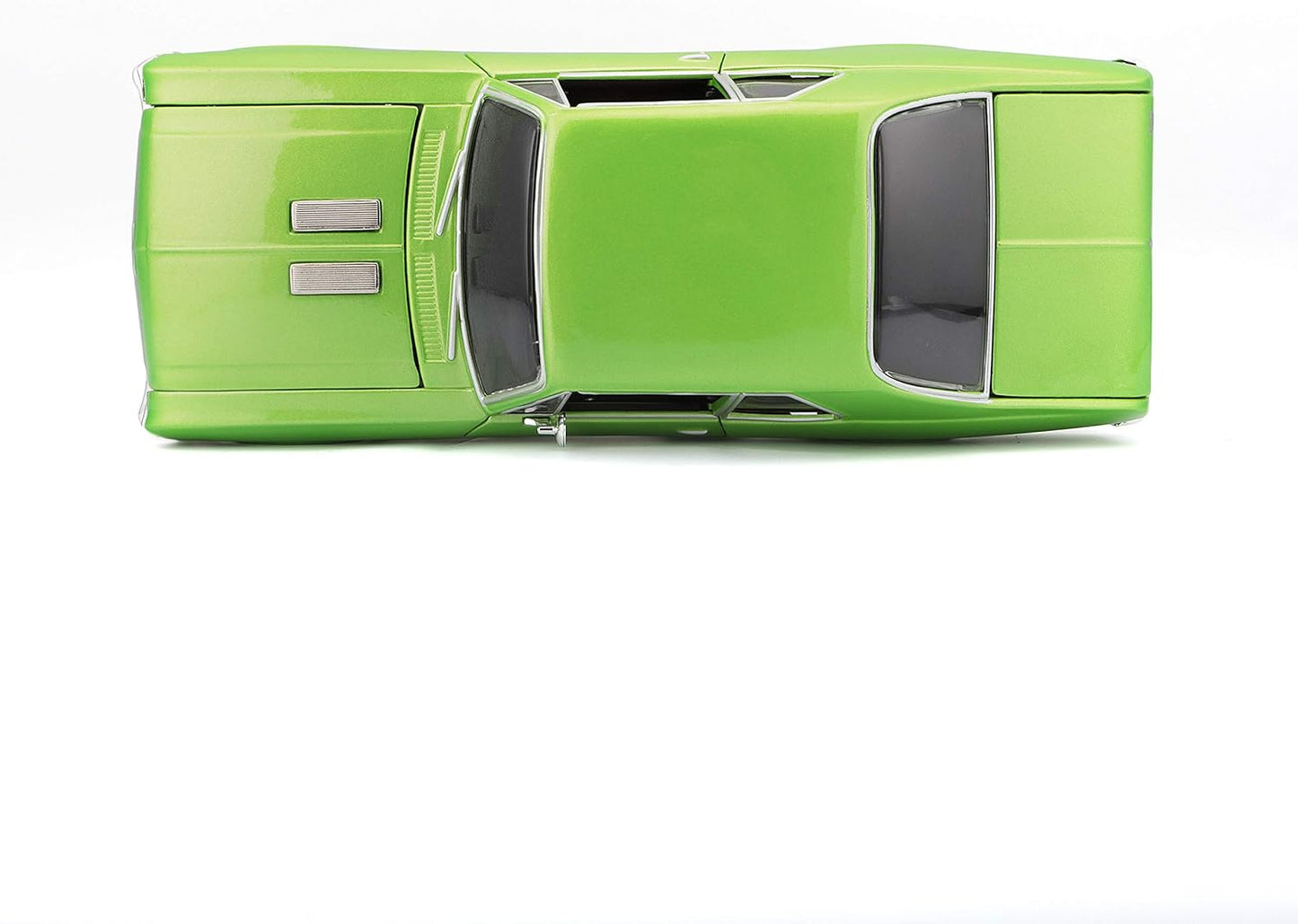 Maisto 1:24 Scale 1970 Chevrolet Nova SS Diecast Vehicle (Colors May Vary) , Green