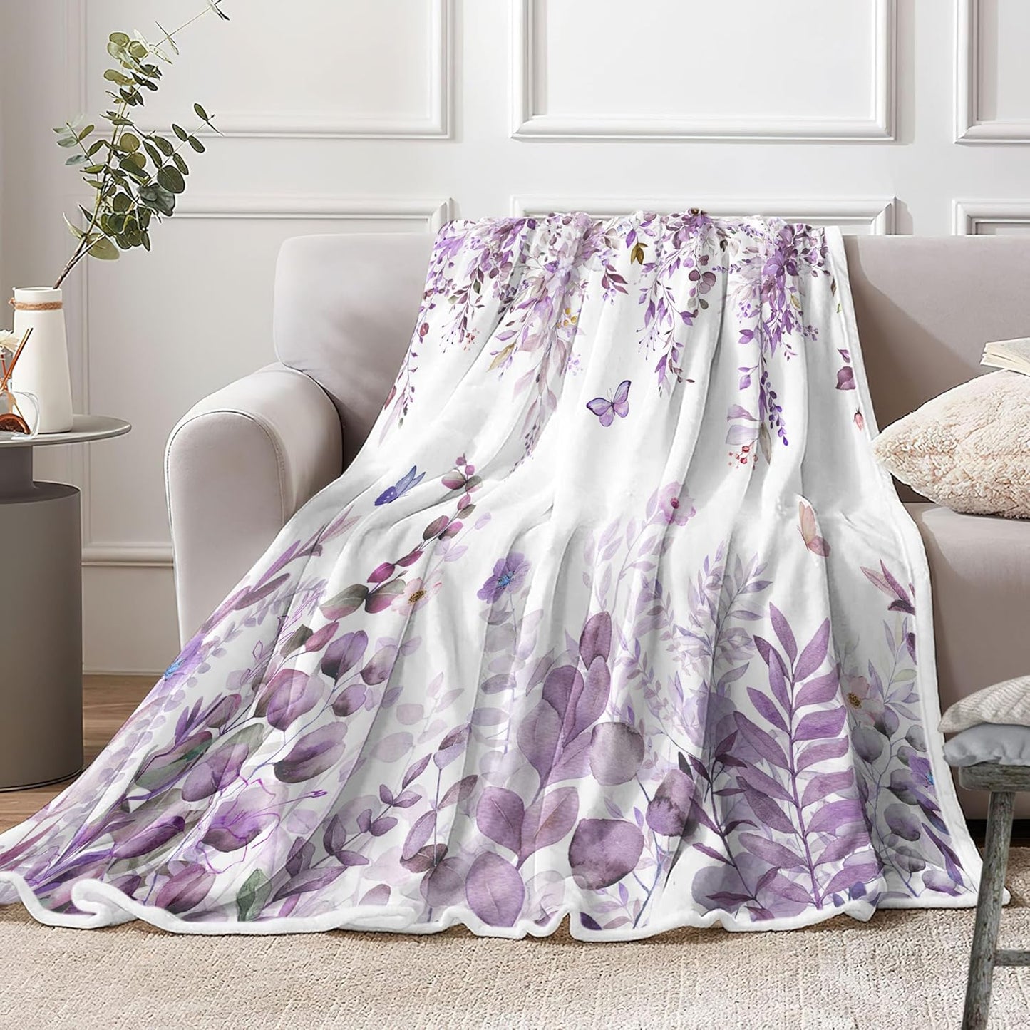 JAWO Purple Throw Blanket, Floral Fleece Blankets, Watercolor Floral Flower Butterfly Travel Bedding Decor, Lightweight and Warm Blanket for Bedroom for Women Girls, 50X60