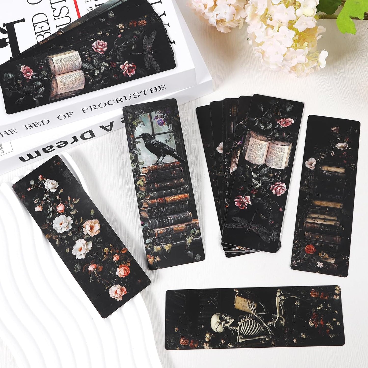 Dark Academia Bookmarks for Women - 100 Pcs Gothic Flower Book Mark Retro Aesthetic Bookmark Skull Dragonfly Plants Page Marker Clip Gift for Book Lovers Students Teachers Bookish Reading