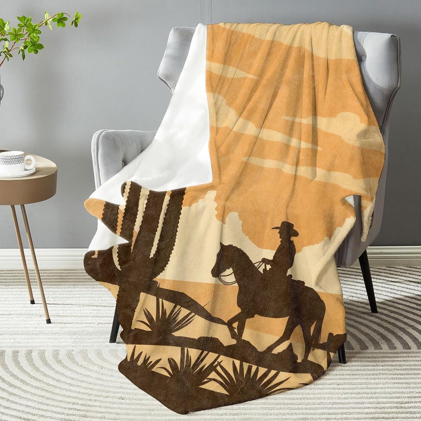 Western Cactus Blanket - Soft Plush Flannel, Comfy&Lightweight for All Seasons, Warm and Fuzzy, Anti-Pilling Throw Blanket for Couch, Bedroom, Travel, Bed, Outdoor 50in×60in