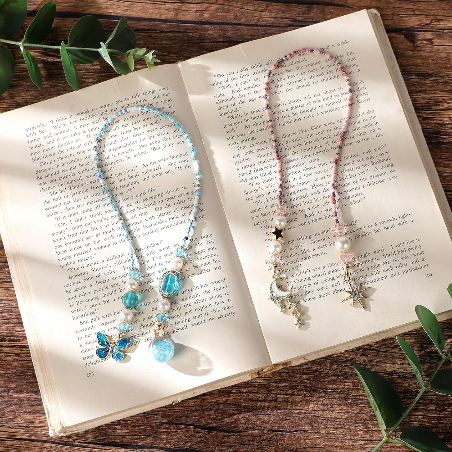 Blue Butterfly Beaded Bookmark - Fantasy Crystal Bead Gold Chain Fantasy Bookmark, Butterfly Aesthetics Pendant, Book Marks Gifts for Books Lovers Students Teacher Office School Supplies