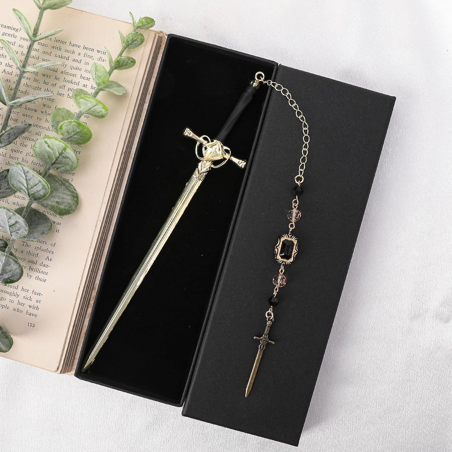 Antique Charms Sword Bookmark - Vintage Metal Book Marks for Men Women Students Teachers Reader Cool Page Mark with Crystal Beads Swords Charm Reading Lovers Birthday Gifts School Accessories