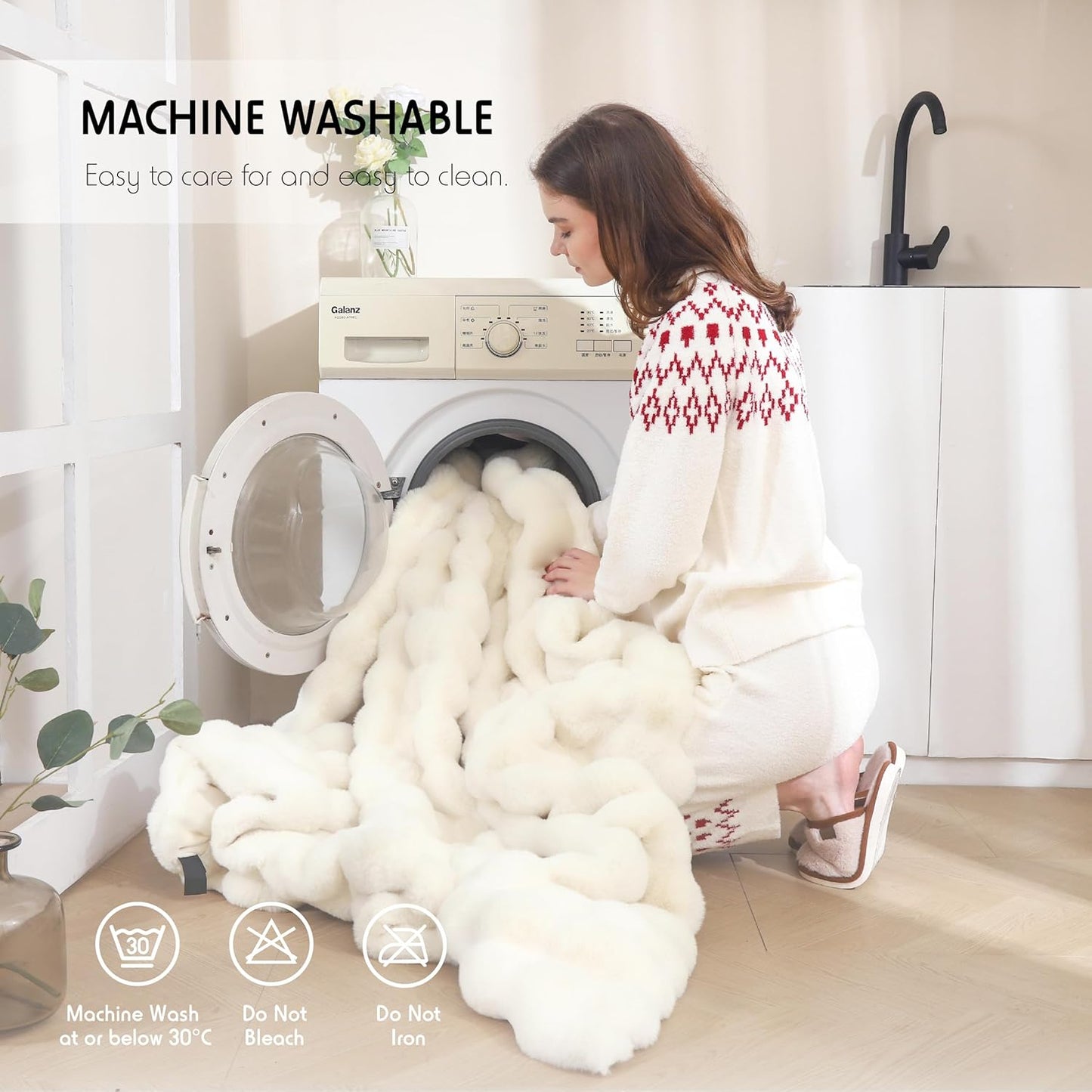 Luxury Faux Fur Throw Blanket, 50"x60" Fluffy Bubble Blanket, 1000GSM Ultra Soft Reversible Rabbit Fur Blanket for Couch Sofa, Cream White