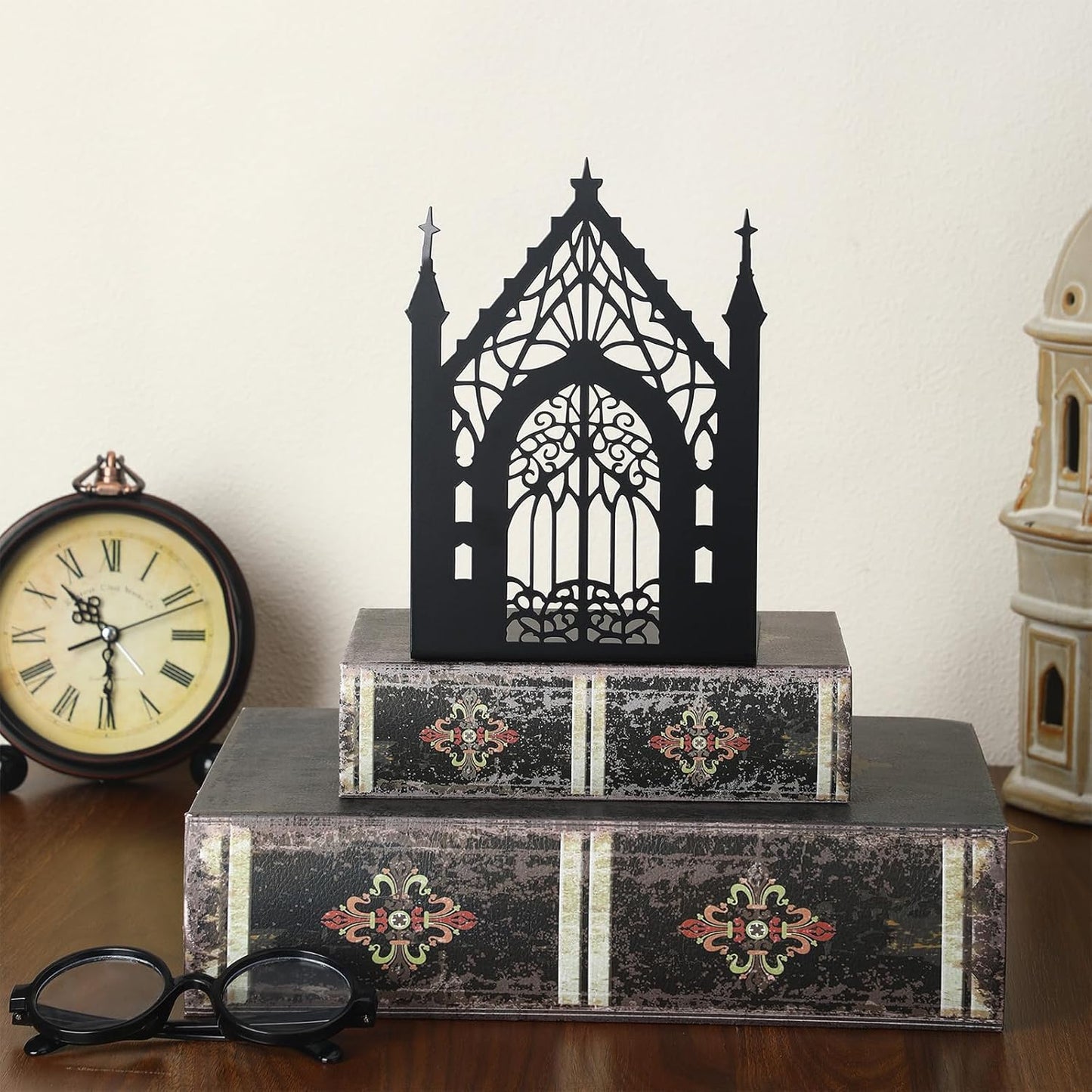 Shimeyao Gothic Metal Bookends for Shelves Decorative Black Metal Bookends Heavy Duty Black Gothic Themed Gifts Bookshelf 5.3"x4.3"x7.3" Heavy Bookshelves Holders for Office Desk Room Decor