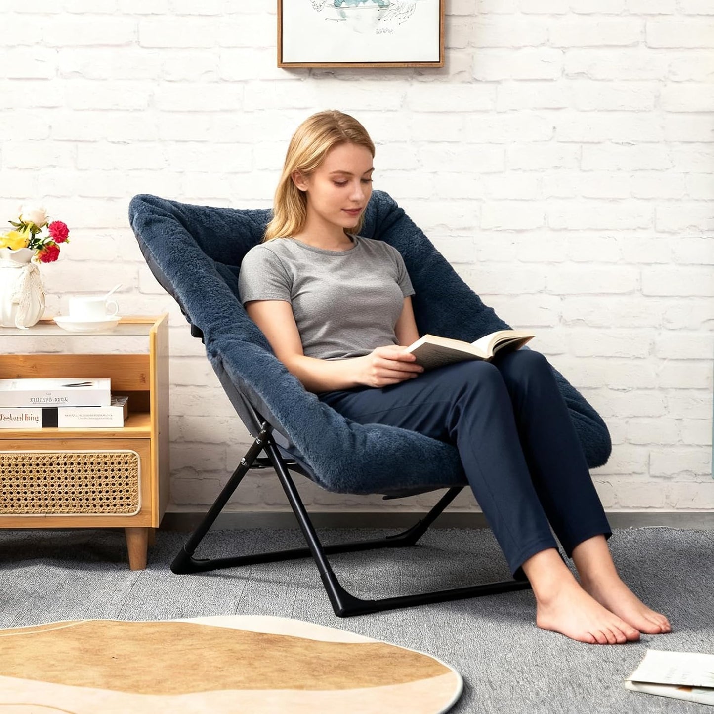 HollyHOME X-Large Saucer Chair, Comfy Oversized Folding Chair, Faux-Fur Reading Chair for Teens, Adults, Foldable Accent Lazy Chair, Metal Frame Lounge Chair for Living Room, Bedroom, Dorm, Navy Blue
