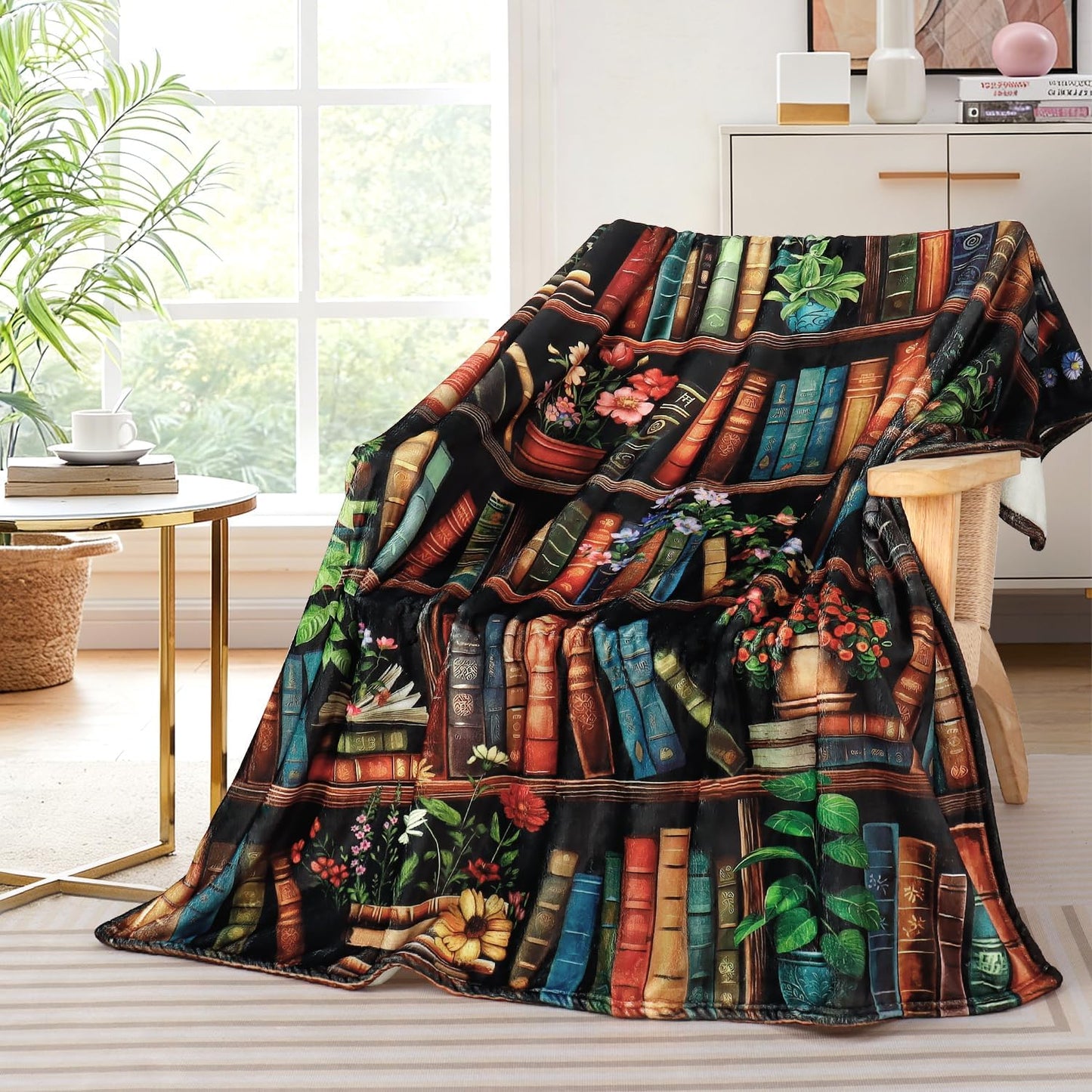 Bookshelf Throw Blanket Vintage Books Blanket for Book Lovers Reading Blankets for Readers Floral Fleece Throw Blanket Super Soft Warm Cozy Flannel Blankets for Couch Sofa Bed 50x60in