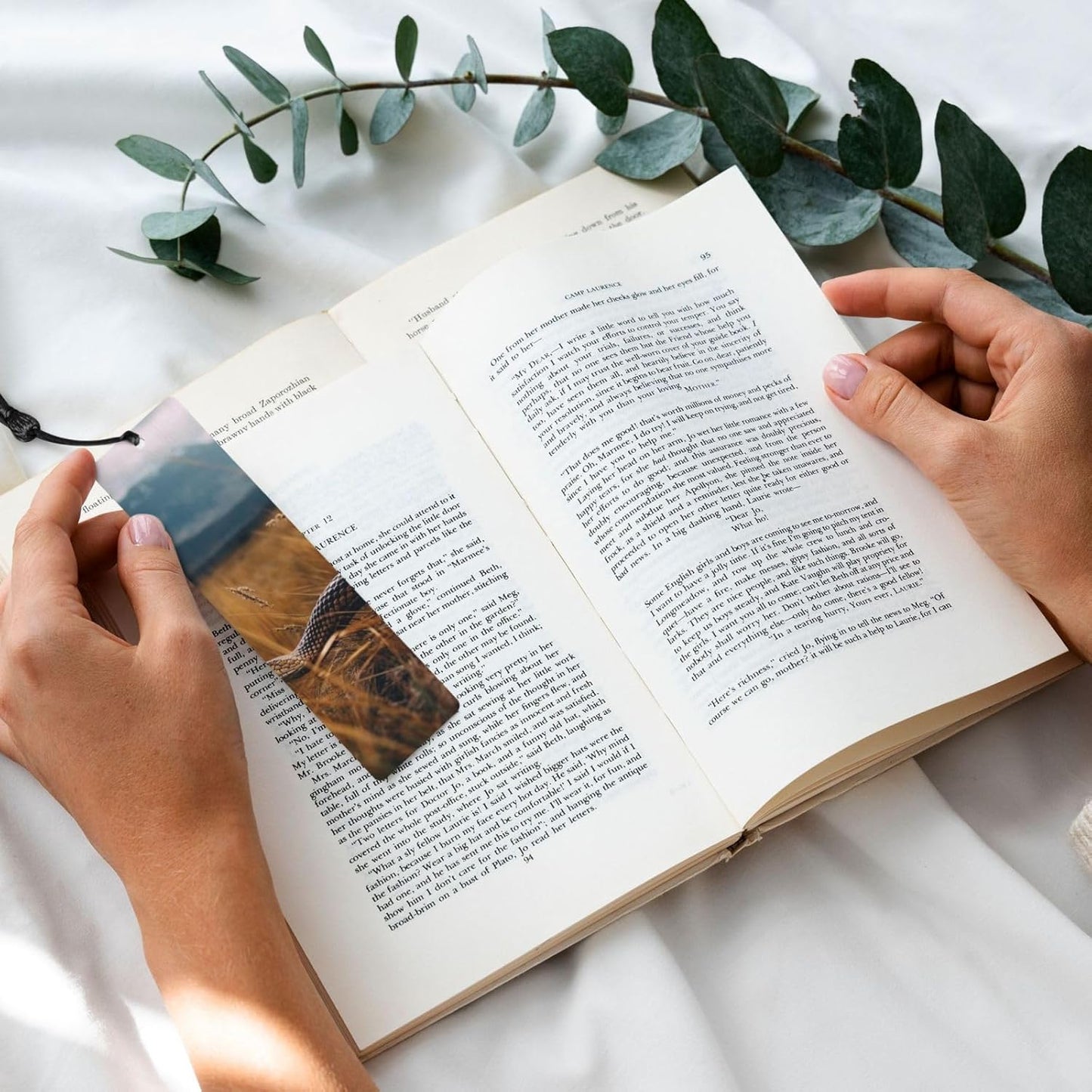 Snake in The Field Bookmarks Gifts for Women Men, Wooden Bookmarks for Book Lovers, Vintage Book Marks Ornaments with Tassel, Unique Personalized Reading Page Markers Black