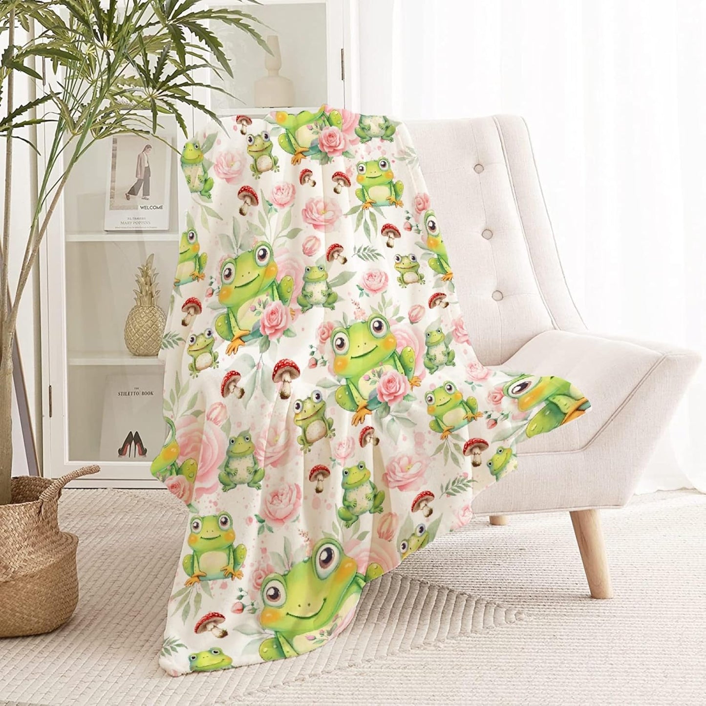 Frogs Mushroom Blanket Gifts for Boys Girls, Ultral Soft Microfiber Lightweight Frogs Throw Blanket for Couch Travel 40"x50" for Kids
