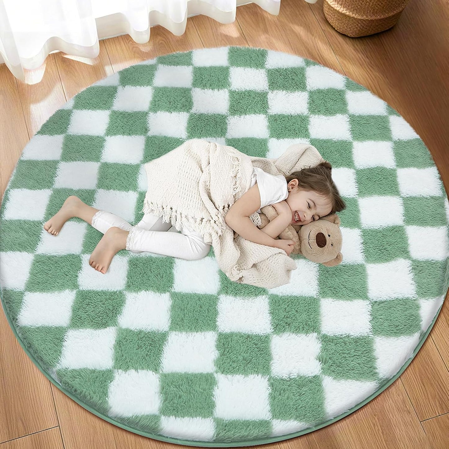 Super Soft Rug, Round Rug for Bedroom, 4X4 Ft Sage Green and White Checkered Round Rug Non-Slip High Pile Cute Soft Fluffy Rug for Living Room Bedroom Kids Room