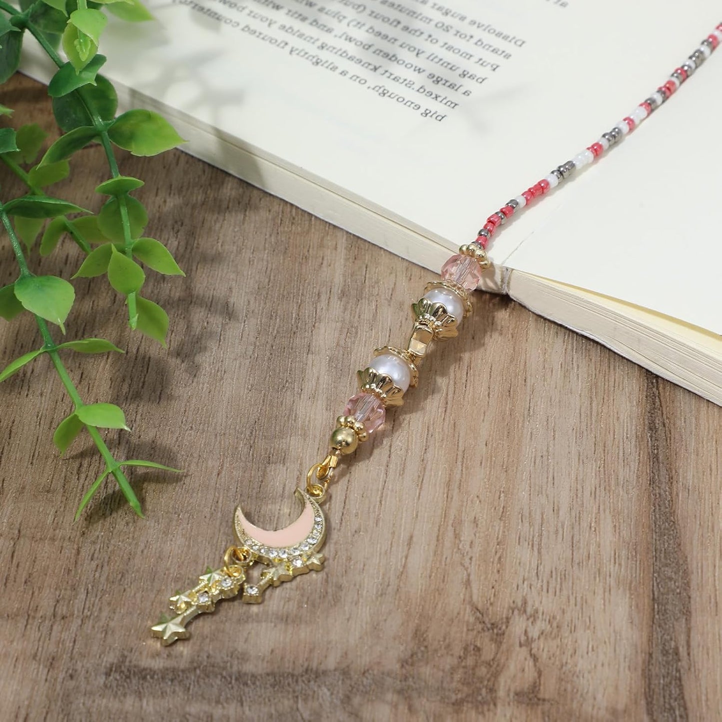 Moon Star Beaded Bookmark, Fantasy Crystal Bead Gold Chain Fantasy Bookmark, Reading Book Accessories for Women, Bookish Gift for Book Lovers Students Teachers