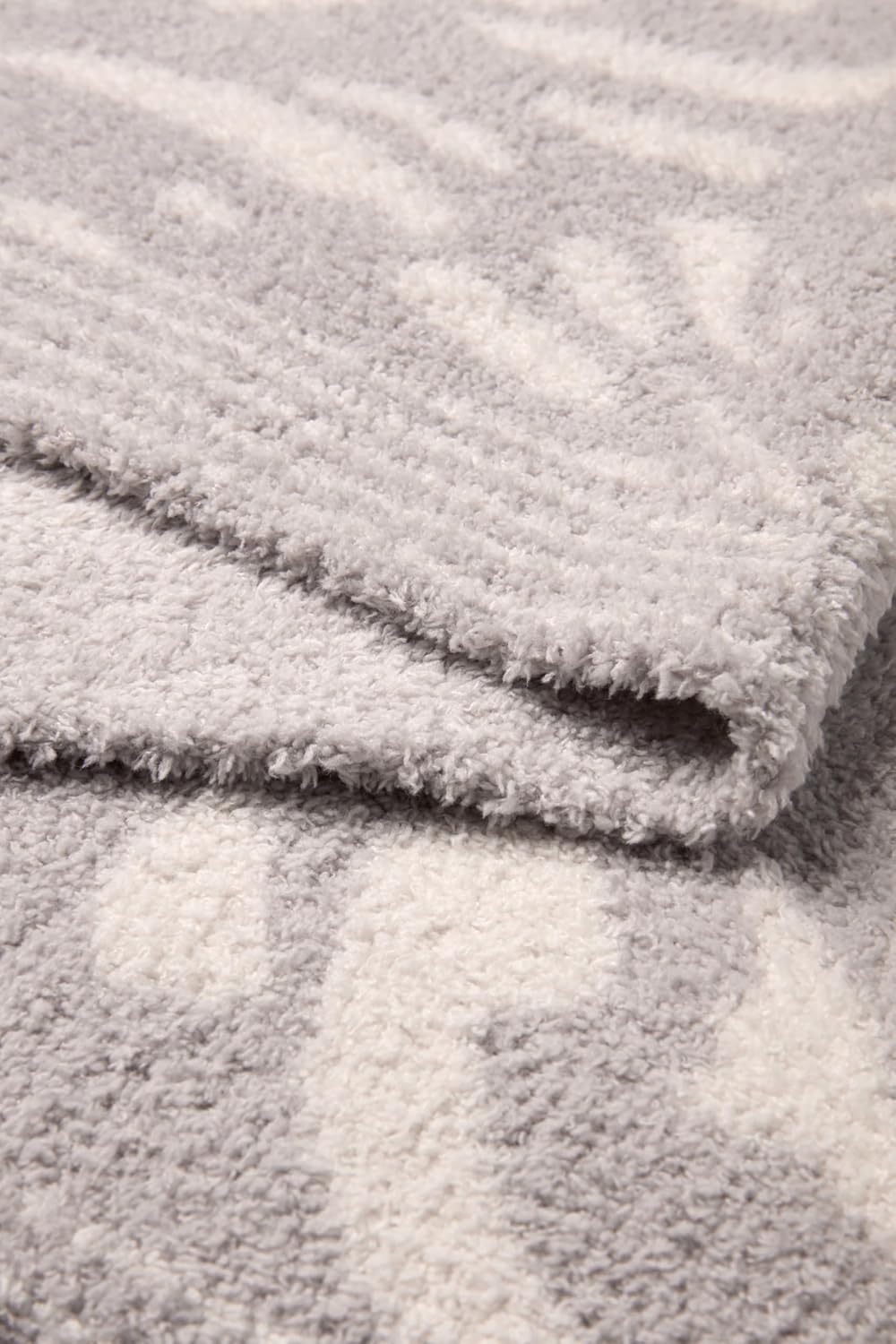 Barefoot Dreams® CozyChic® Star Animal Throw, Cream-Sandstone, 54"x72"