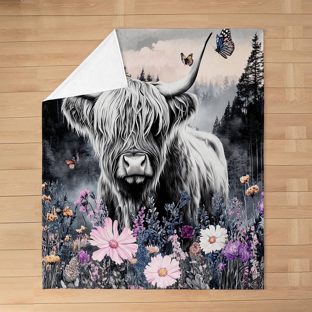 Erosebridal Highland Cow Flower Blanket 60x80 Bull Cattle Throw Blanket Western Funny Animal Fleece Flannel Wildlife Farmhouse Cow Mountain with Firforest Bedroom Decor