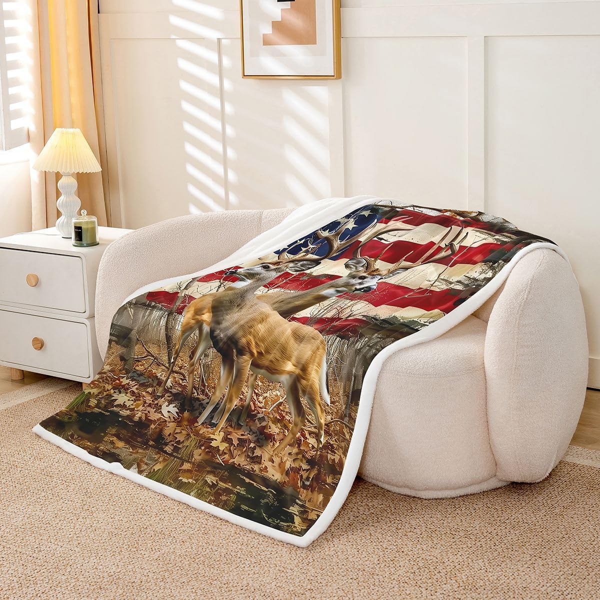 Feelyou Hunting Camo Deer Sherpa Throw Blanket for Couch American Flag Deer Super Soft Cozy Fleece Wildlife Animal Blanket for Winter, Plush Throw Camo Baby 30"x40" All Season