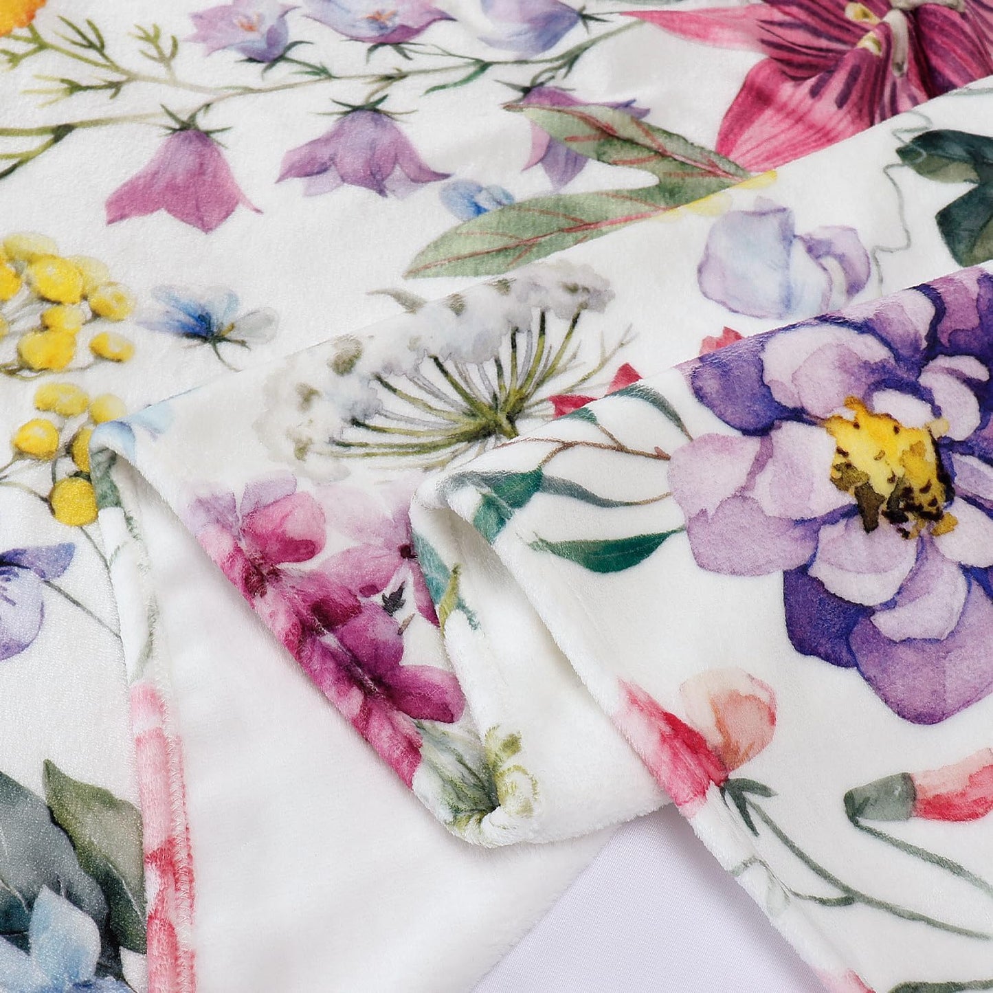 Floral Throw Blanket Colorful Wildflower Botanical Blanket Ultra Soft Flannel Fleece Throw Blankets Lightweight Cozy Fluffy Plush Blankets for Bed Couch 50"X60"