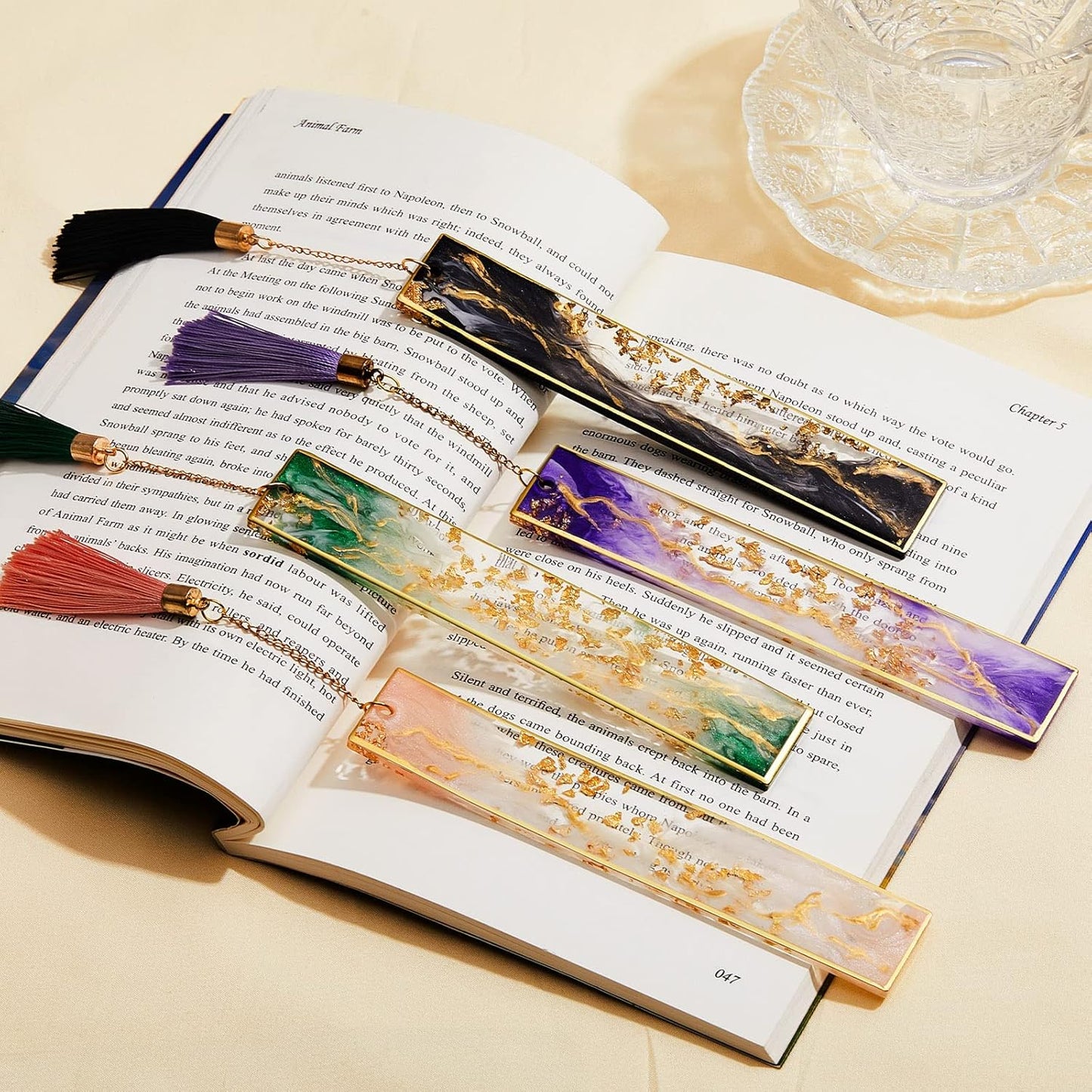 4 Pieces Resin Bookmarks Handmade Resin Gilt Bookmarks with Tassels Presents for Women Kids Students Teachers and Book Lovers School Home Reading(Bright Color)