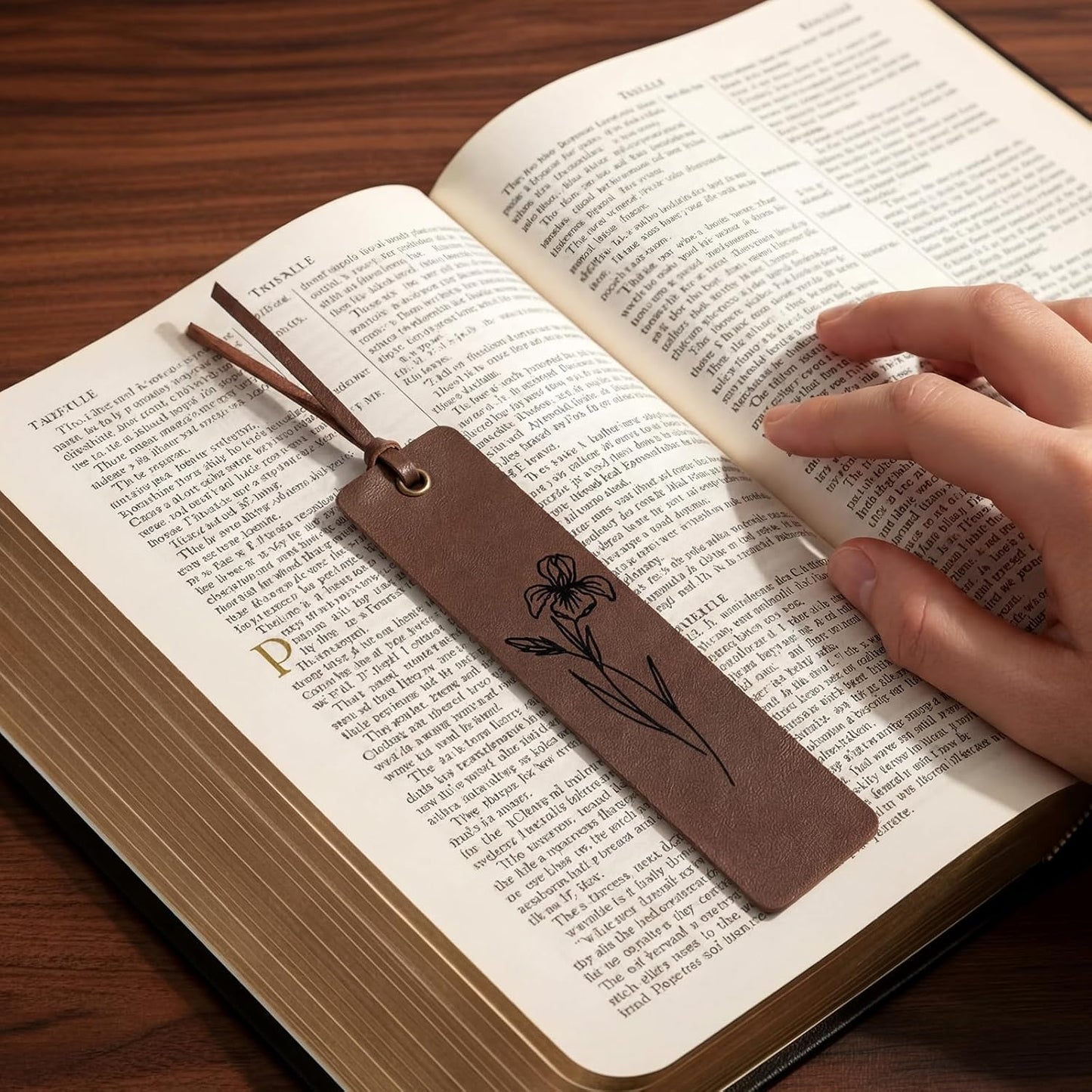 5 Pcs Flowers Leather Bookmark for Reading Bookmarks with Rope Cards Stitched Bookmark, Women Men Kids Floral Page Marker Reading Gift for Book Lover Teacher Gift School(Aesthetic Color)