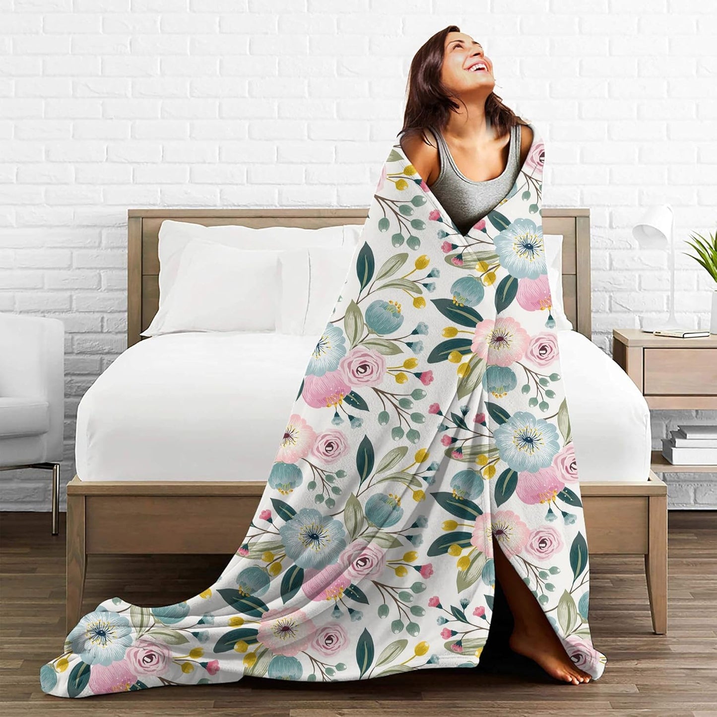 Floral Flannel Blankets 80x60 Inches,Sofa Flowers Throw Blanket Lightweight Cozy Plush,Blanket for Couch Sofa Bedroom Living Rooms, Blanket Decor Gifts for Women and Men