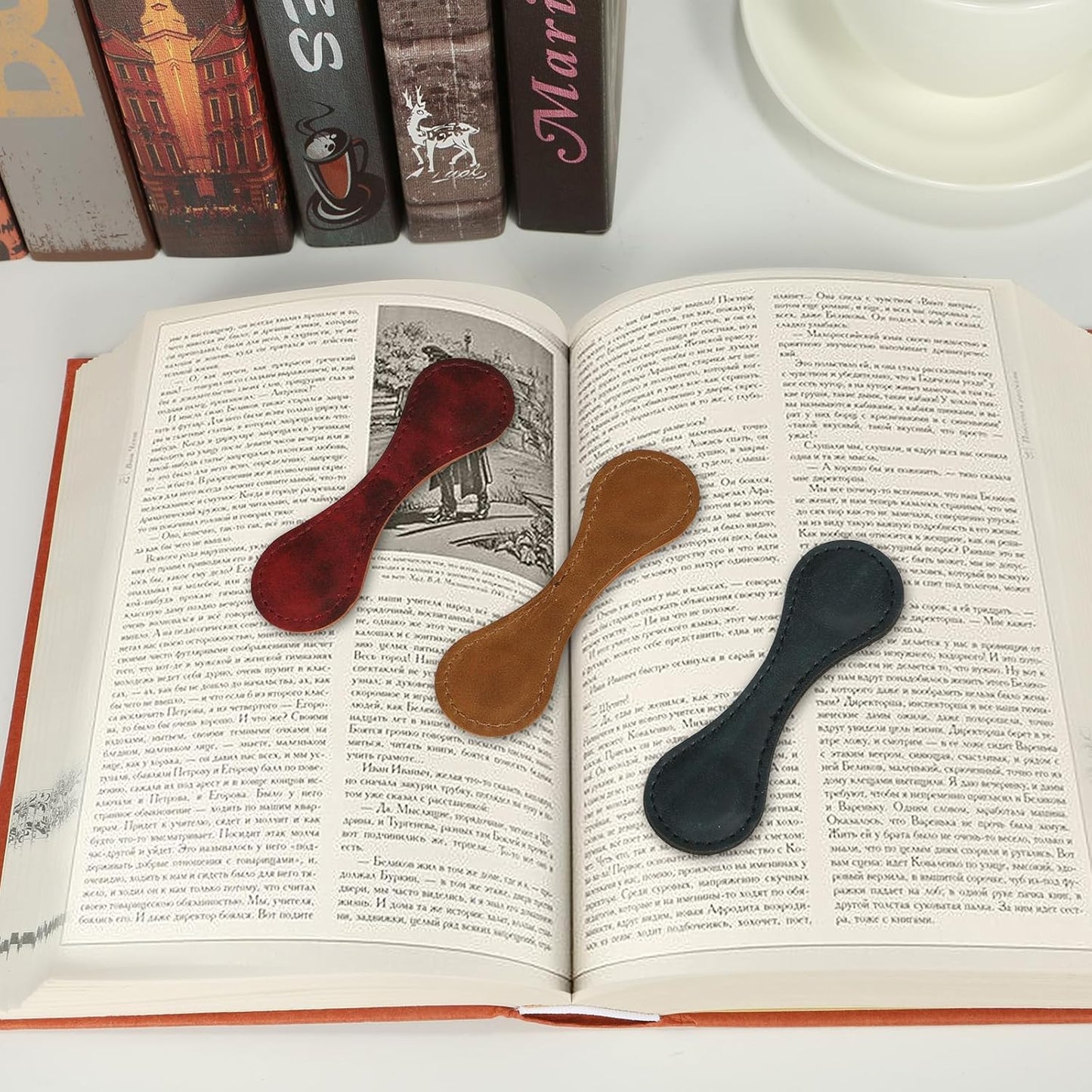 3PCS Magnetic Leather Bookmarks with Gift Box, Vintage Handmade Page Clips for Women and Men, Double-Sided Page Markers for Readers, Teachers, Students and Book Lovers