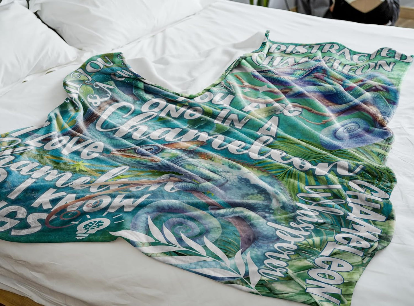 Chameleon Gifts for Chameleon Lovers, Chameleon Blanket Gifts for Women, Soft Flannel Blanket, 65 x 50 inches