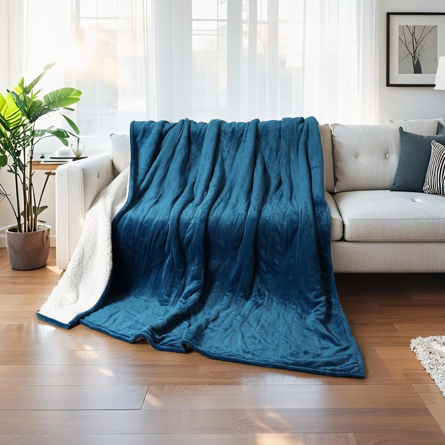 Electric Blanket Twin Size 62" x 84", Thickened Flannel and Sherpa Heated Blanket,10 Hours Timer Auto-Off,5 Heating Levels, Machine Washable, Lake Blue&White