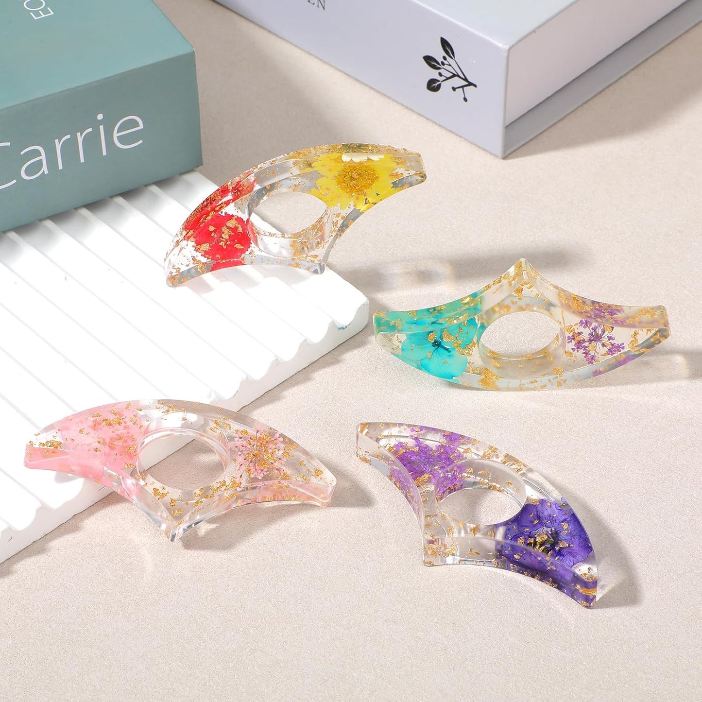 4 PCS Thumb Book Page Holder Dried Flower Book Page Holder Transparent Bookmark Thumb Bookpage Holders Spreader Homemade Books Accessories for Bookworms Teachers Students Reading Lovers