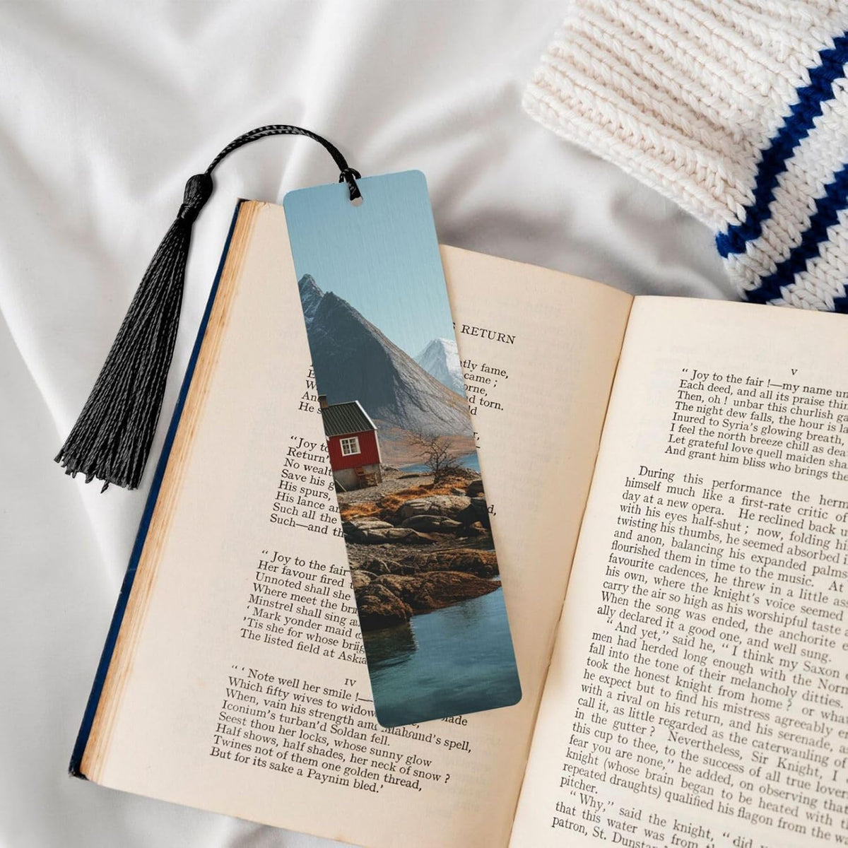 House Near Mountains Bookmarks Gifts for Women Men, Wooden Bookmarks for Book Lovers, Vintage Book Marks Ornaments with Tassel, Unique Personalized Reading Page Markers Black
