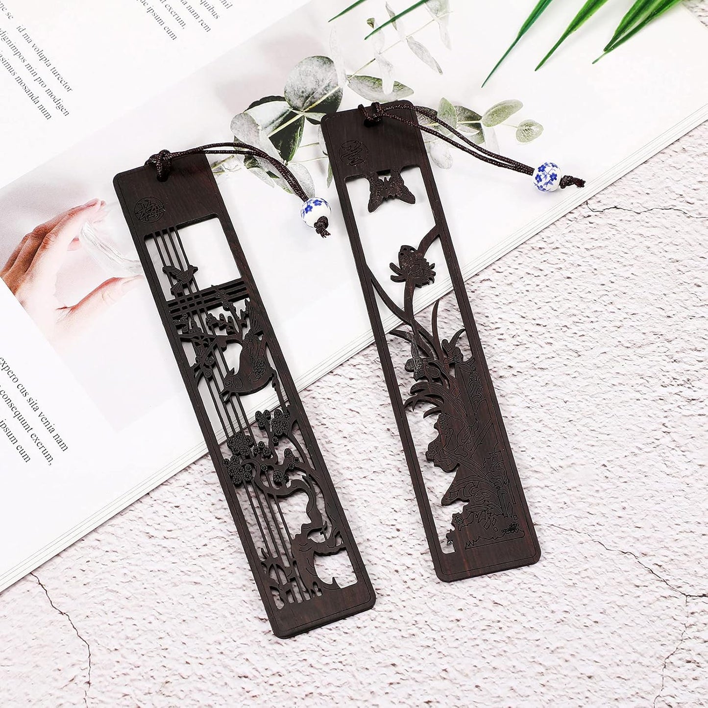Outus 4 Pieces Wooden Bookmarks for Men Women Employee Appreciation Gifts Valentine's Day Gifts for Men Vintage Handmade Bookmarks Natural Wood Carving for Book Lovers Birthday(Hollow Style)