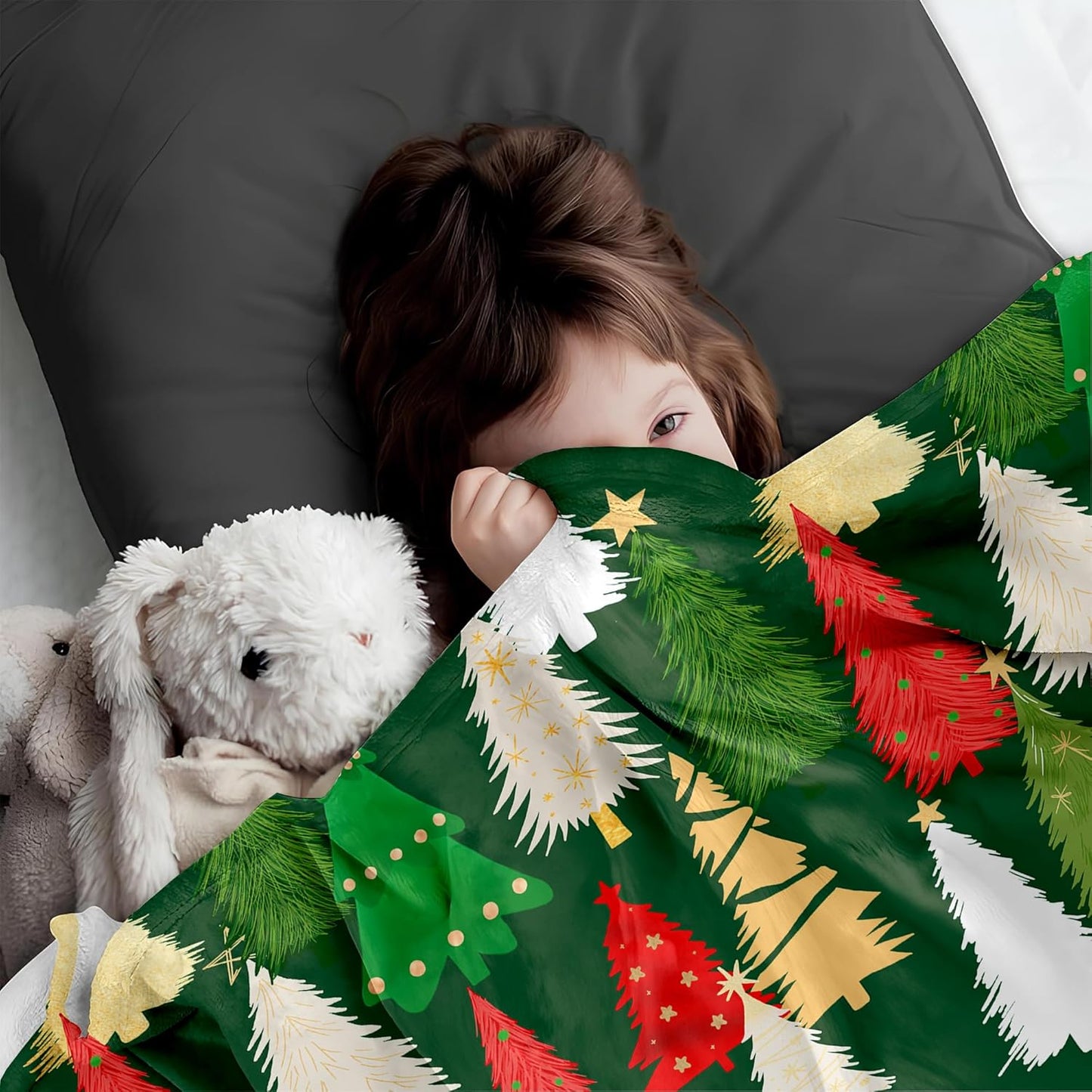 Christmas Fleece Throw Blanket – 300GSM Soft and Cozy Holiday Blanket for Sofa, Bed, Couch – Xmas Decorative Flannel Blanket, W50 x L70in