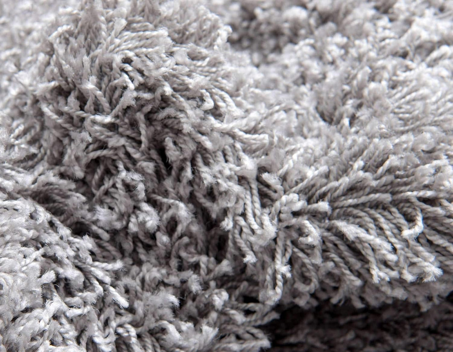 Unique Loom Solid Shag Collection Area Rug (2' 2" x 3' 1" Rectangle, Cloud Gray)