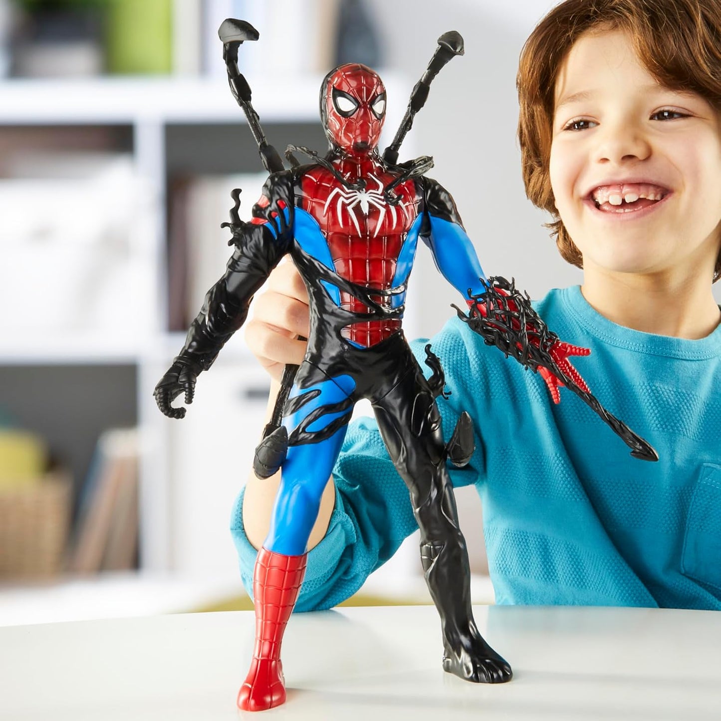 Marvel Spider-Man VenomVersus Spider-Man Liquid Shifter Action Figure with Accessories, 11-Inch-Scale Super Hero Toys for Kids Ages 4 and Up
