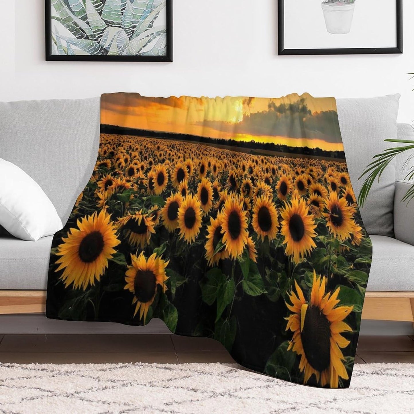 Sunflowers Sea Throw Blanket for Couch Super Soft Warm Lightweight Throw Blankets Cozy Flannel Bed Blanket Cute Decorative Blankets for All Seasons Home Decor Gift 40"*50" （100 * 130cm）