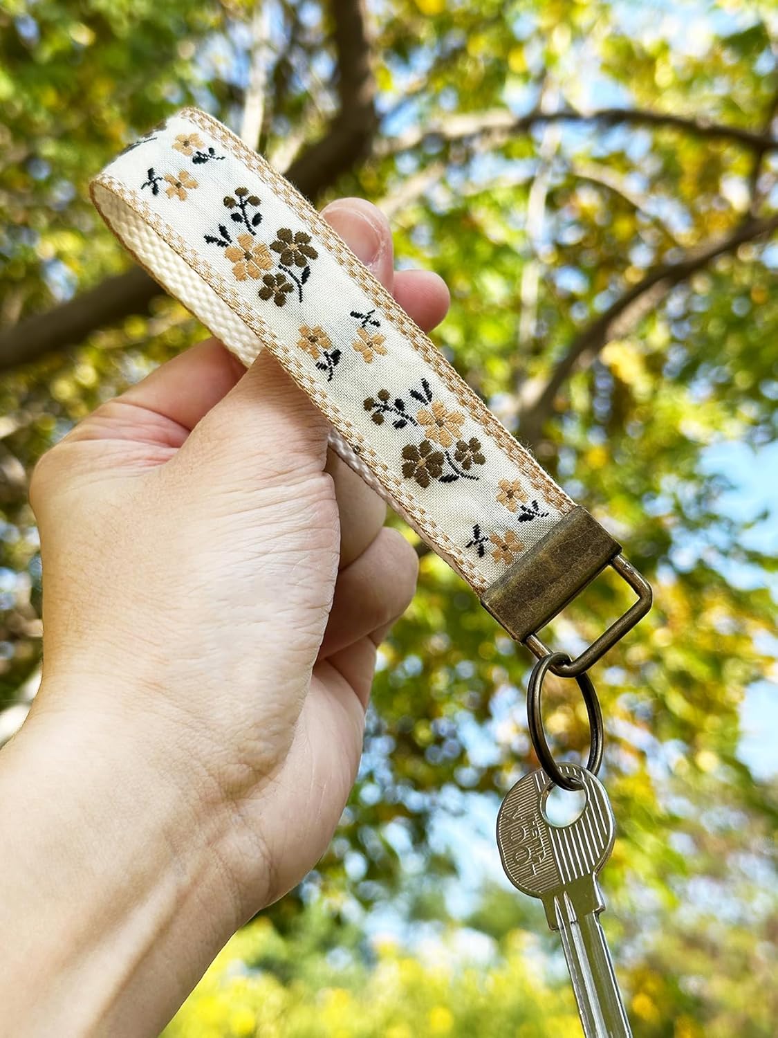 Celokiy Embroidered Fabric Wristlet Keychain for Women, Cute Wrist Key Chain with Metal Hardware