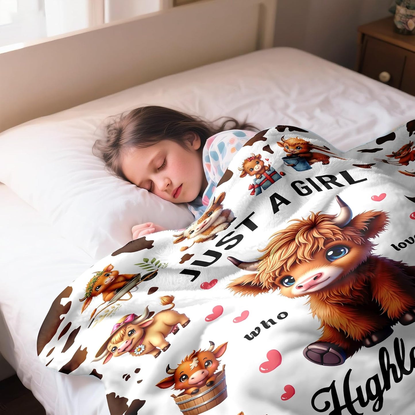 Highland Cow Blanket Gifts for Women Girls Ultra Soft Flannel Highland Cow Print Throw Blanket Cows Lovers Gifts Birthday Decor for Kids Adults Stuff 50"x40"