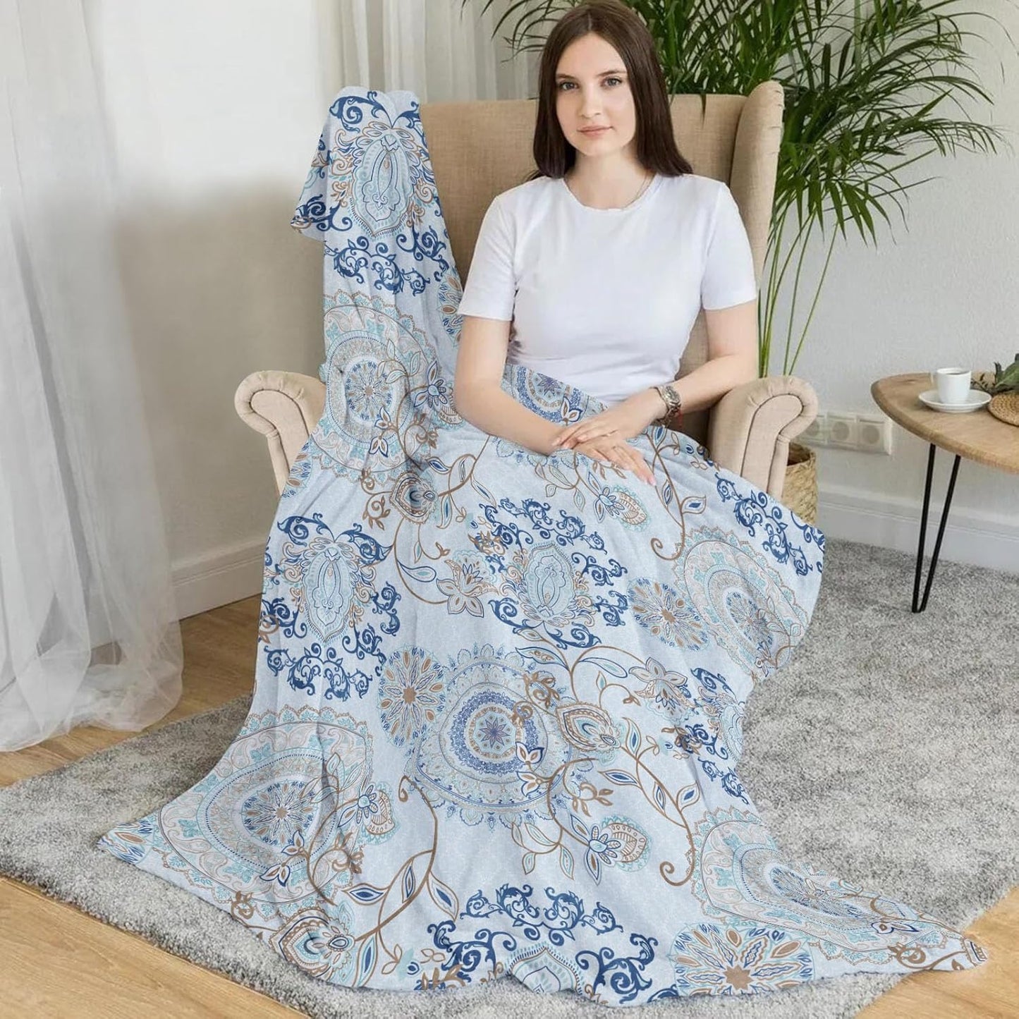 Neasow Teal Fleece Throw Blanket, Light Blue Paisley Design Floral Cozy Decor Nap Blankets for Sofa Bed Couch Chair or Dorm Throws 40×50 inches