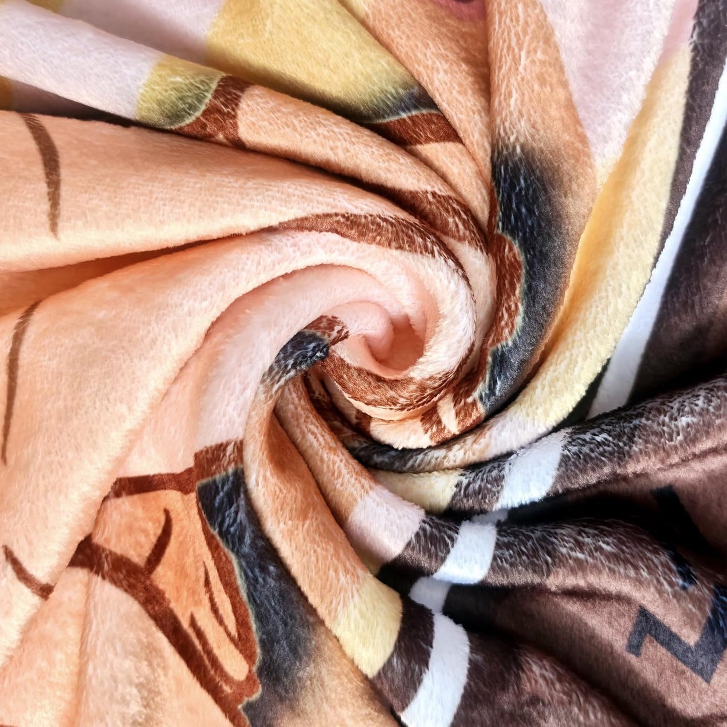 Pug Blanket, Cute Puppy Fleece Blankets Super Soft Fuzzy Gifts for Pugs Lovers Plush Throw Dog Decor (Brown Pug, 47" x 60")
