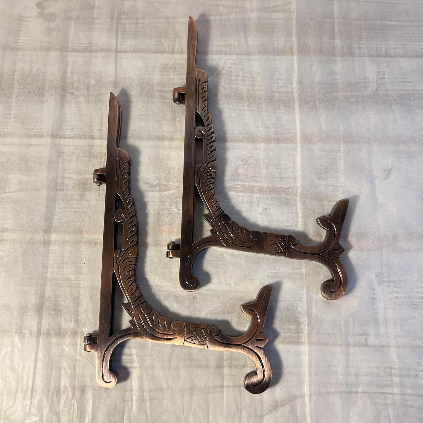Thorness Pair of Large 10 inch Metal Easel Antique Copper Finish | Plate holder | Display stand | Metal Frame Holders for Photo Pictures Decorative Plate Dish | 25cm (H) x 15cm (Deep)