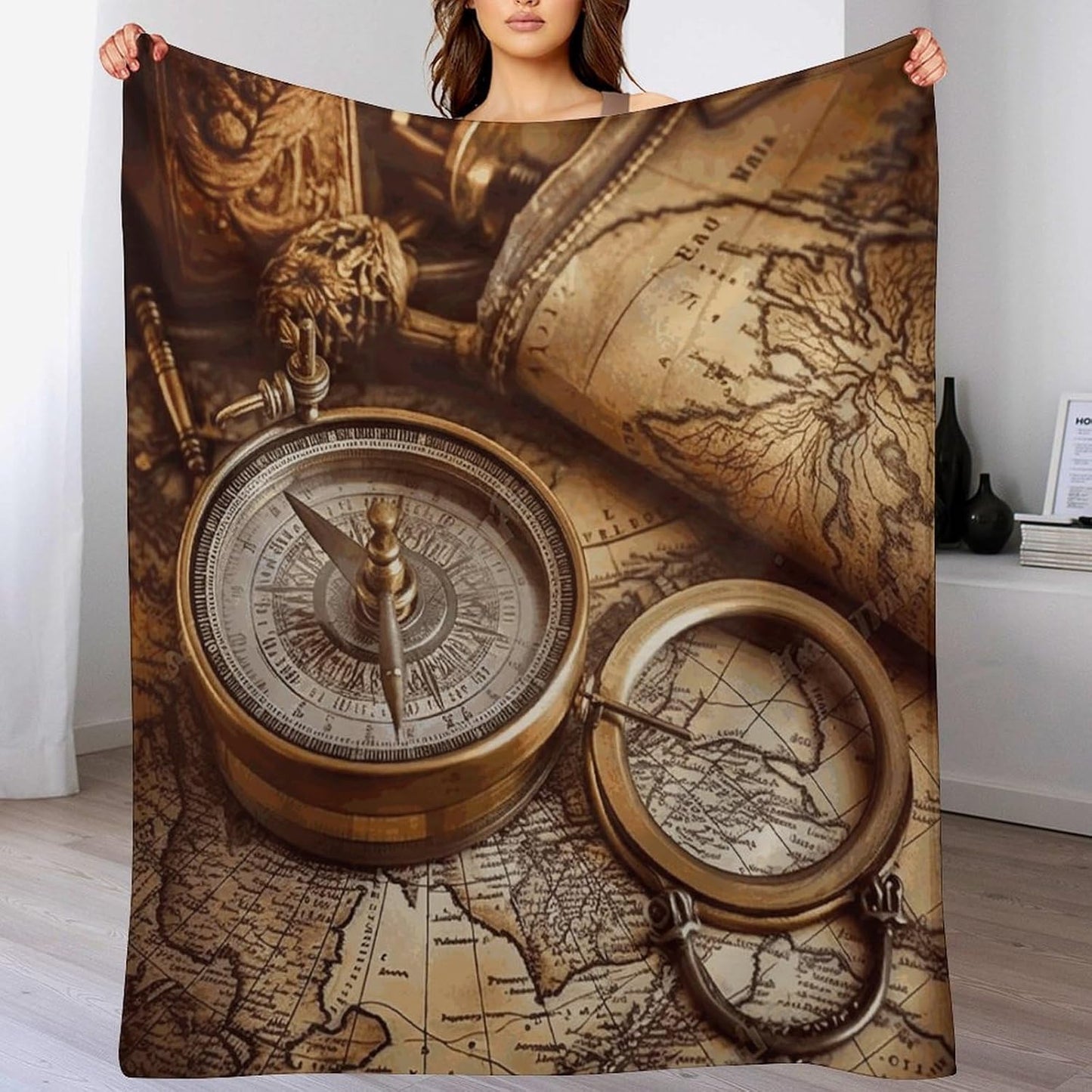 Compass and Old World Map Throw Blanket for Couch Super Soft Warm Lightweight Throw Blankets Cozy Flannel Bed Blanket Cute Decorative Blankets for All Seasons Home Decor Gift 60"*80"（150 * 200cm）