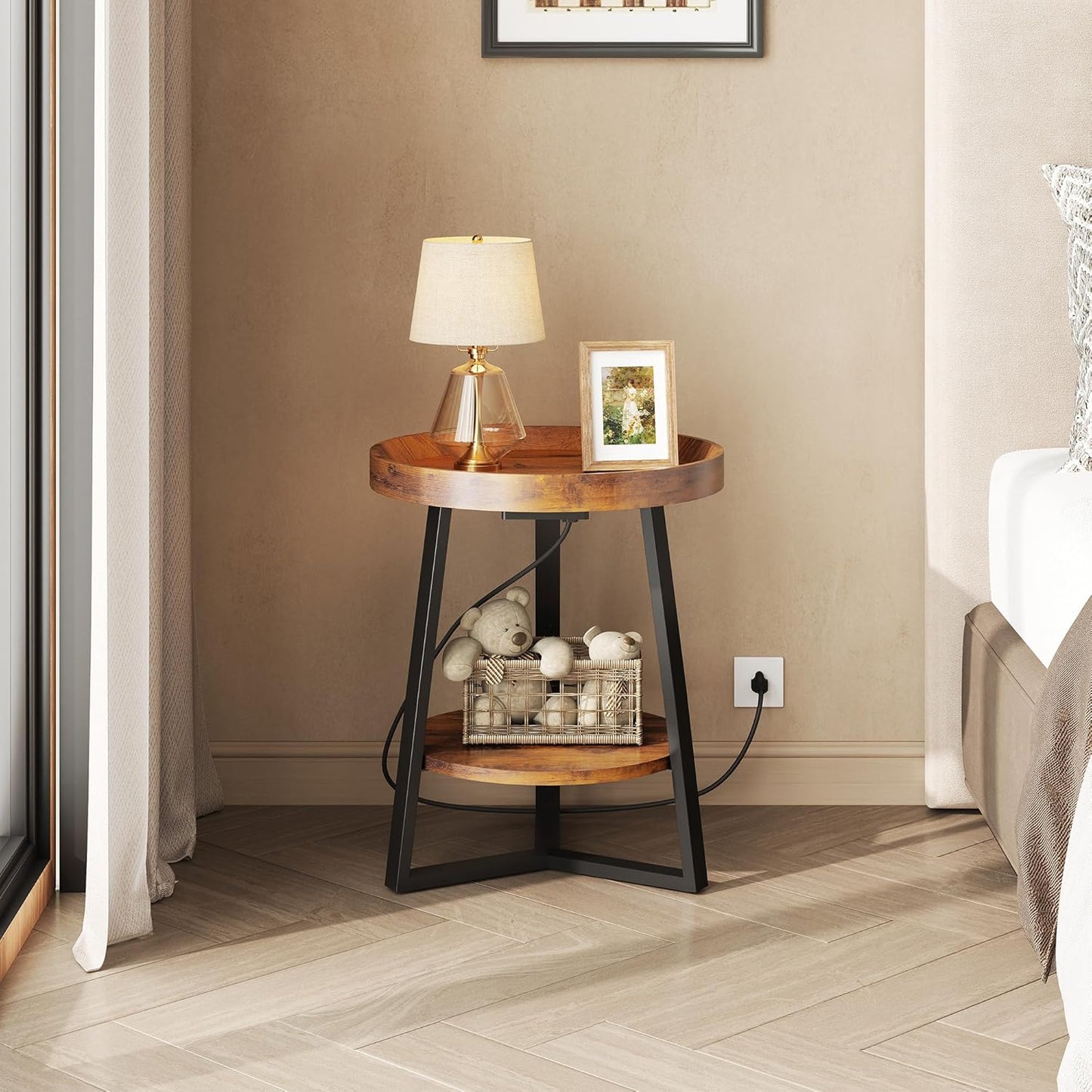 WLIVE Small Round Side Table with Charging Station, Round Coffee Table, 2 Tier End Table for Living Room/Bedroom, Sofa Couch, Easy to Assemble, Wood Tabletop & Metal Frame, Rustic Brown