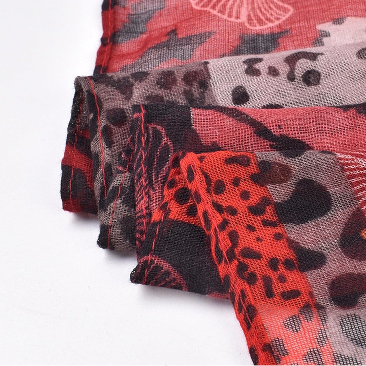 Leopard Print Shawls and Wraps for Womens Cheetah Hijab Scarf Voile Sheer Beach Scarves Sunscreen Head Shawl