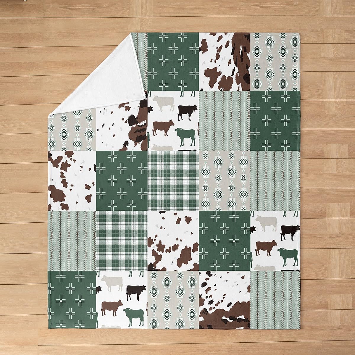 Feelyou Cow Print Plush Throw Blanket, for Kids Boys Girls Cartoon Milk Cow Flannel Fleece Blanket Baby 30"x40" Farmhouse Cowhide All Season,Bed Blanket Bedroom Decor Green White Animal