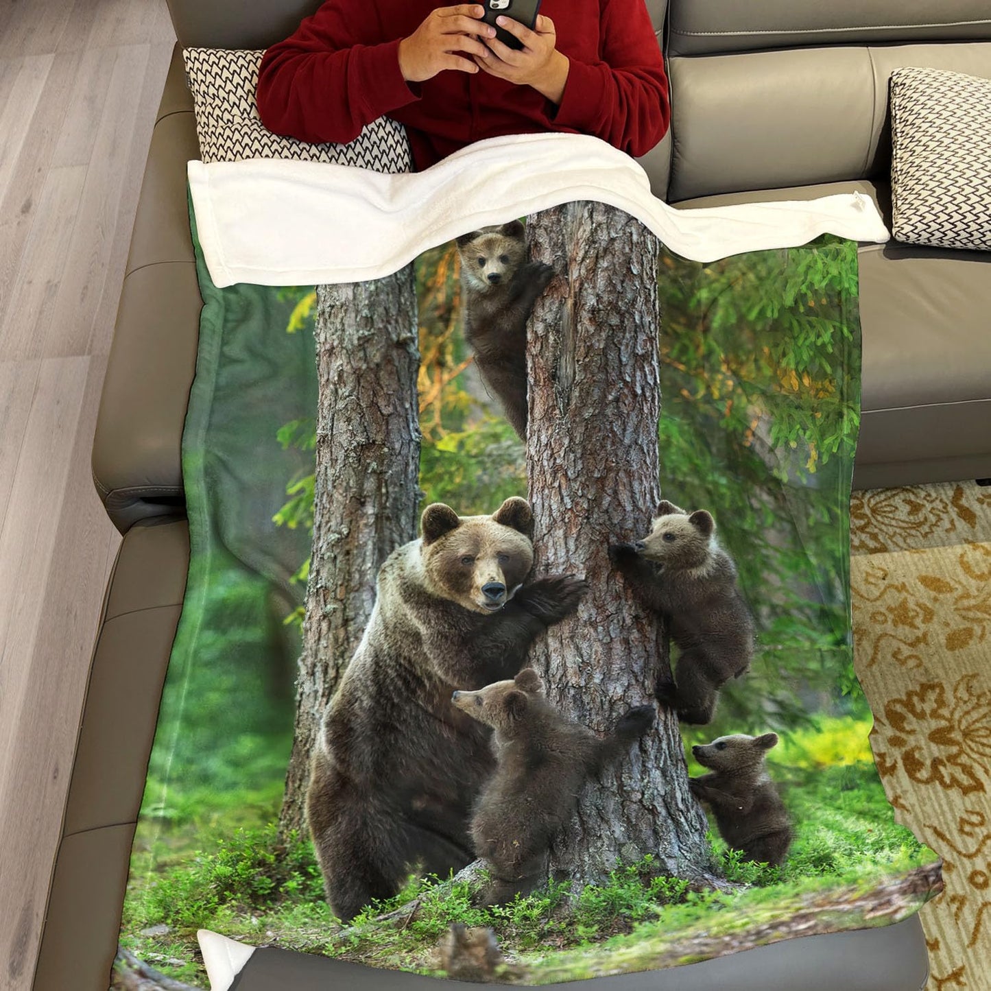Soft Cozy Fleece Throw Blanket for Couch, Brown Bear Woods, 60X80 Inches