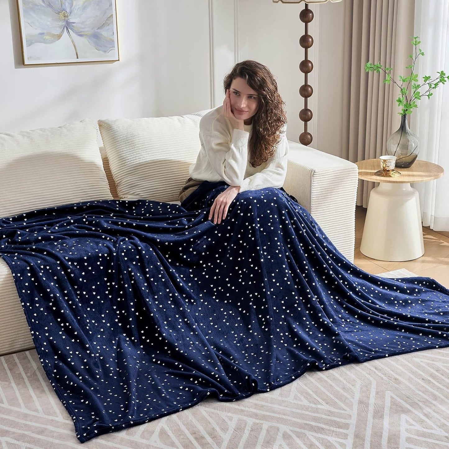 NANPIPER Fleece Blanket Heart Foil Print, King Size Soft Thick Microfiber, All Season Warm Lightweight Throw for Couch/Bed, 90"x108" Navy Blue