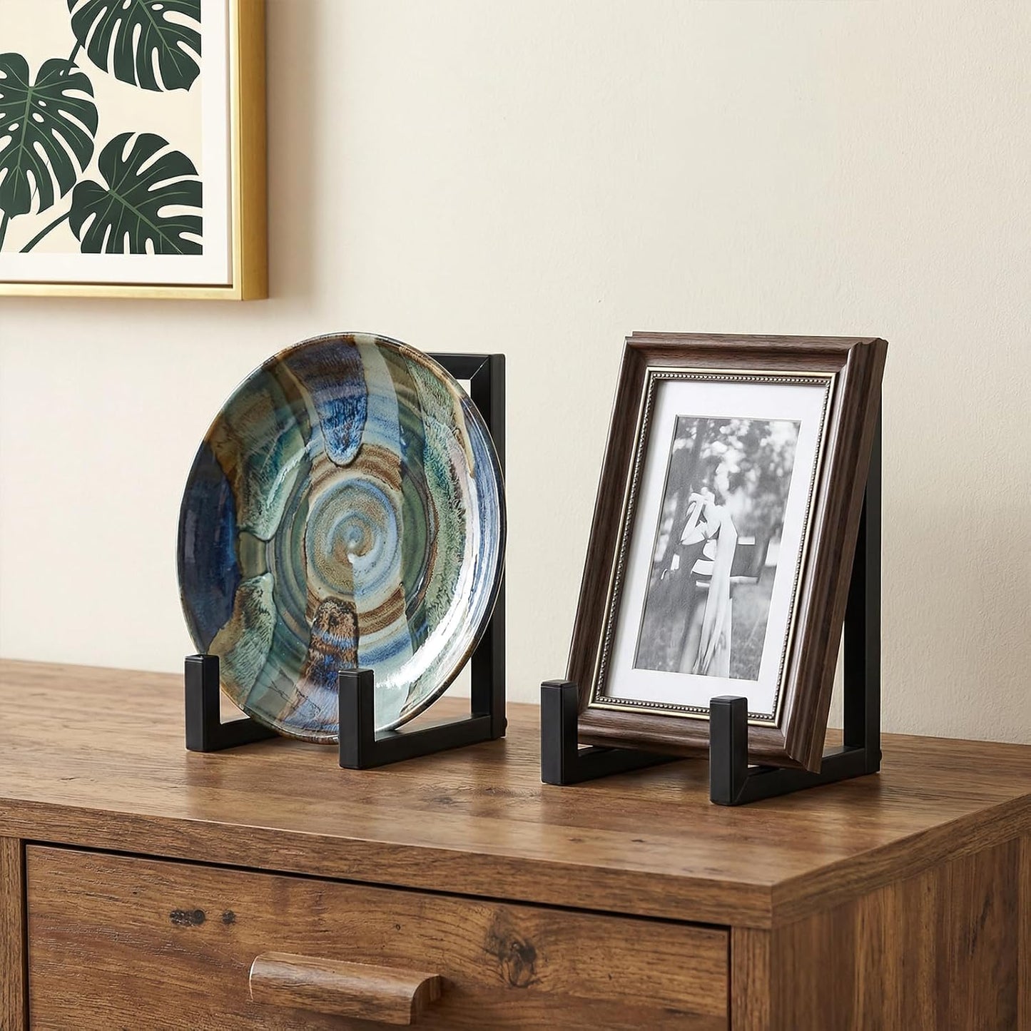 2 PCS Picture Easels for Display Plate Holder Stand, 8 Inch Metal Decorative Plate Holder Tabletop Display for Books, Plates, Photos, Paintings, Crafts and Home Decor-Black