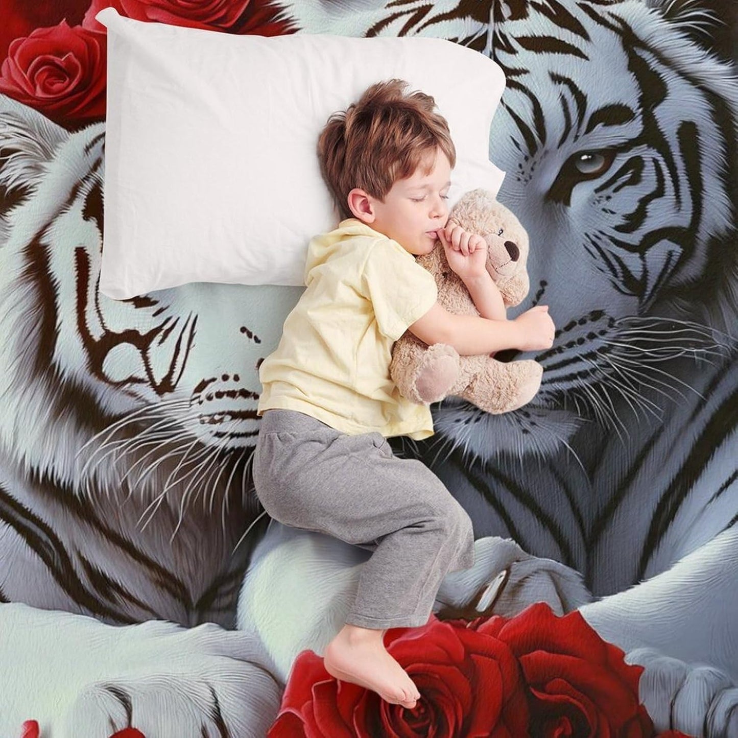 Tiger Red Rose Throw Blanket for Couch Bed Plush Cozy Fuzzy Flannel Blanket for All Season 40"x50"