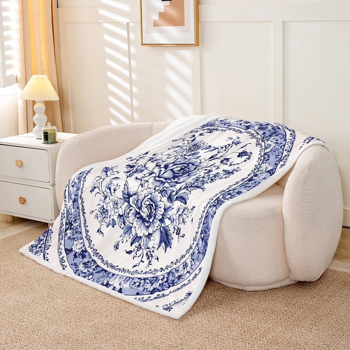 Erosebridal Blue White Floral Blanket Baby 30x40,Geometric Oriental Flower Fuzzy Fleece Blankets for Kids Girls Teens Women,Chinese Style Throw Blanket,Vintage Blossom Bed Blankets