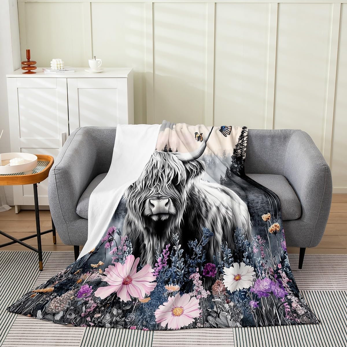 Erosebridal Highland Cow Flower Blanket 60x80 Bull Cattle Throw Blanket Western Funny Animal Fleece Flannel Wildlife Farmhouse Cow Mountain with Firforest Bedroom Decor