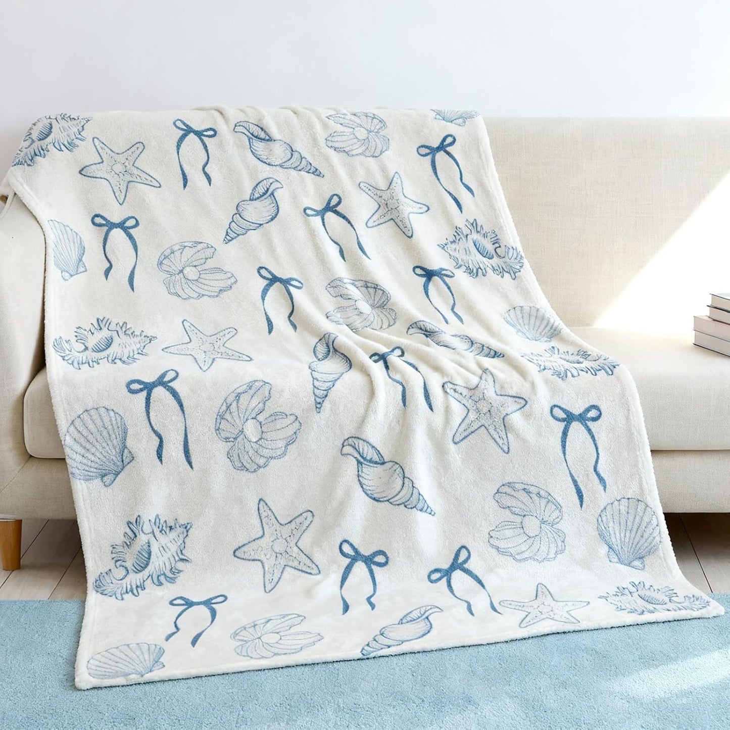 Blue Coastal Beach Throw Blanket Coquette Ocean Scallop Shell Home Decor Gift 50"x60" Soft Flannel Coastal Blanket Sea Preppy Stuff Summer Room Decor for Bedroom Sofa Couch Travel(Coquette)