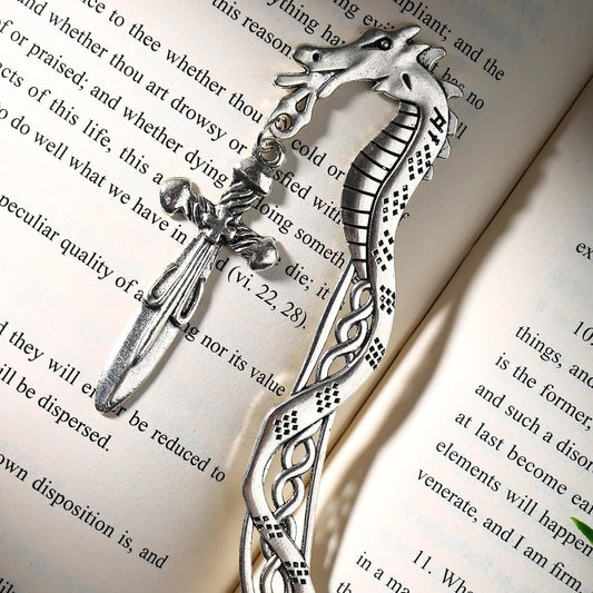 Vintage Witch Dagger Sword Pendant Silver Dragon Metal Hook Bookmark,Handmade Wicked Bookmarks for Reading Women,Men,Book Lovers,Girls,Teens,Teachers and Students